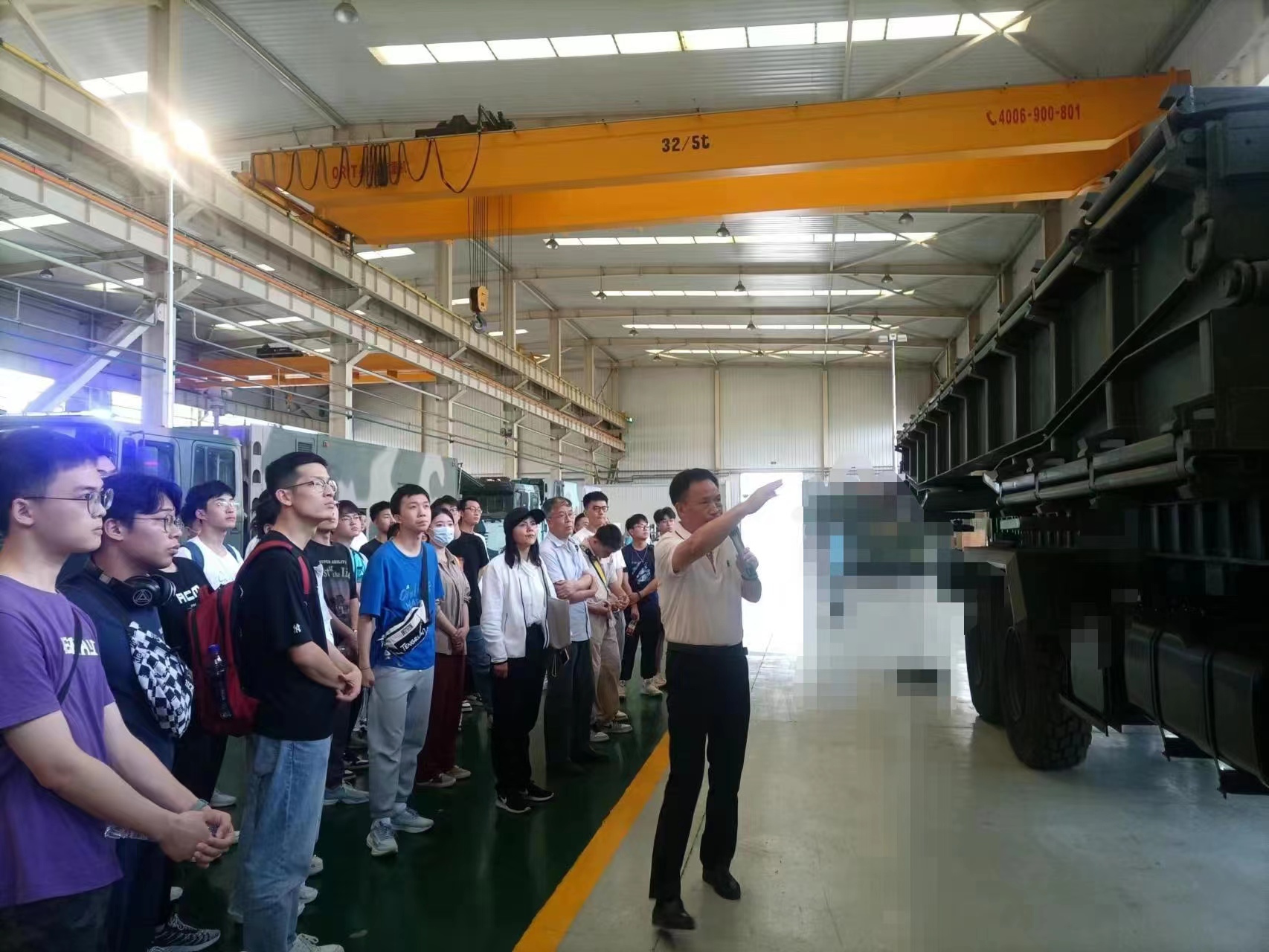 西安理工大學(xué)機(jī)儀學(xué)院與寶雞賽威重型機(jī)床制造有限公司 產(chǎn)學(xué)研交流活動(dòng)報(bào)道(圖10)
